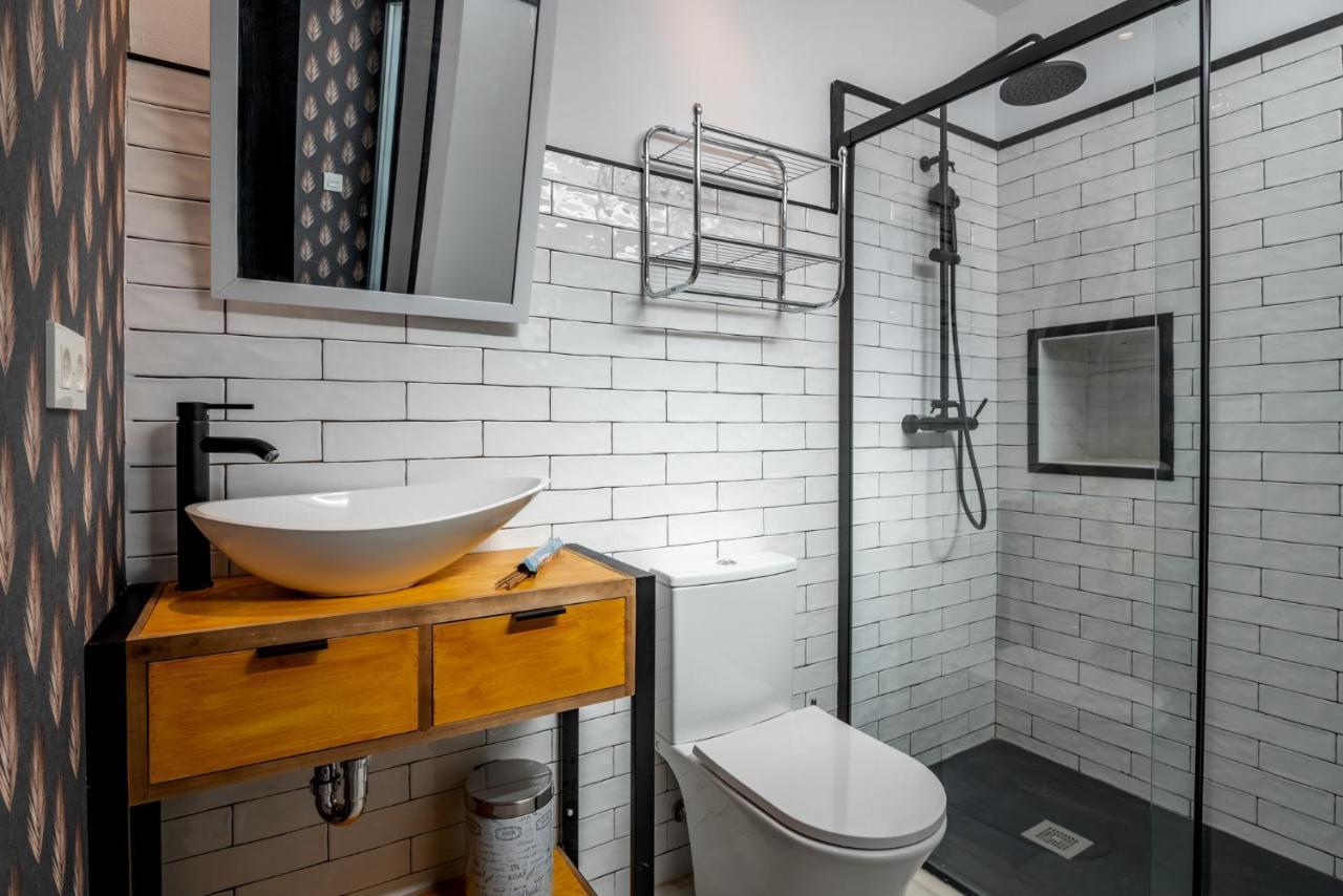Apartment Dreams Of Old Town