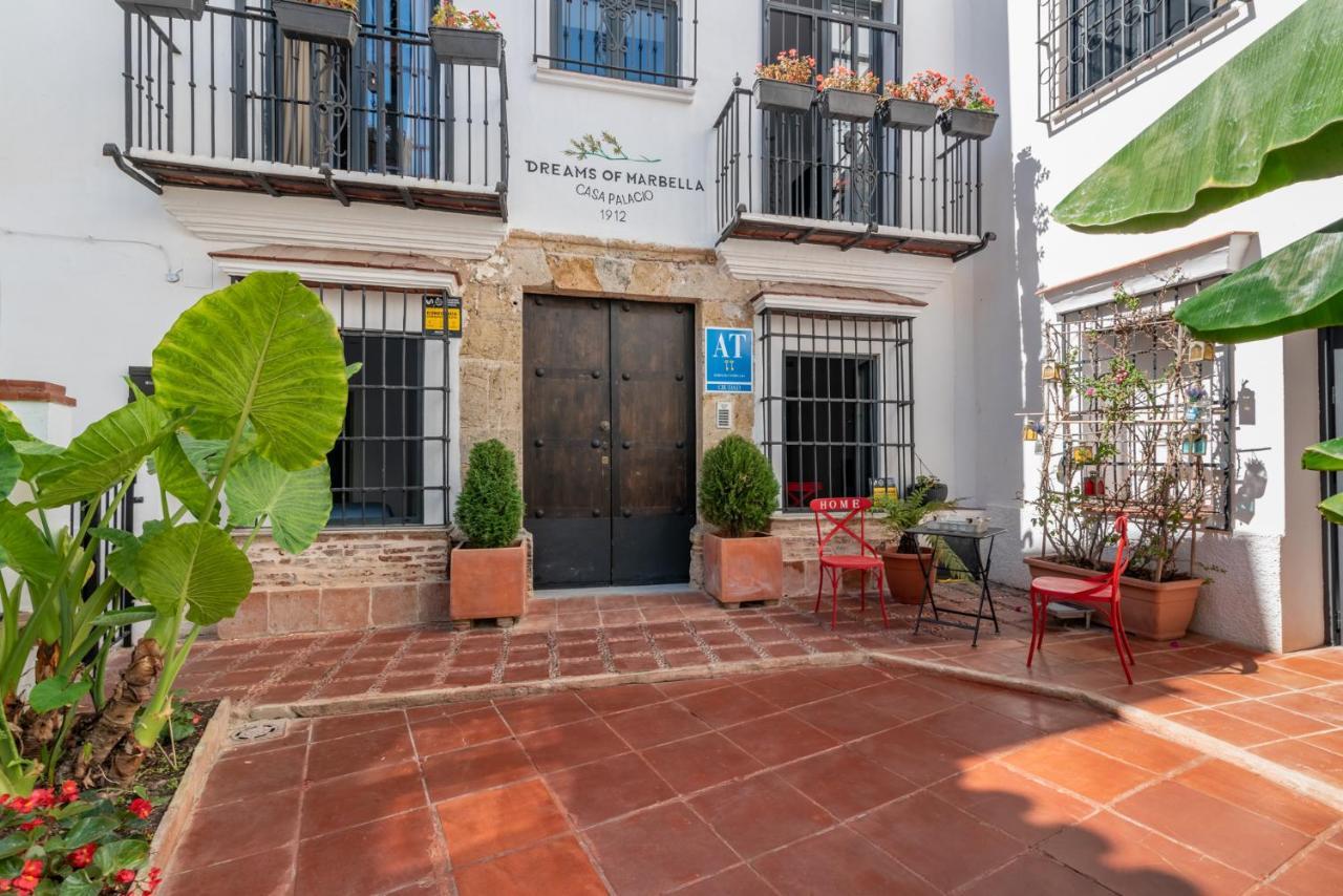 Apartment Dreams Of Old Town