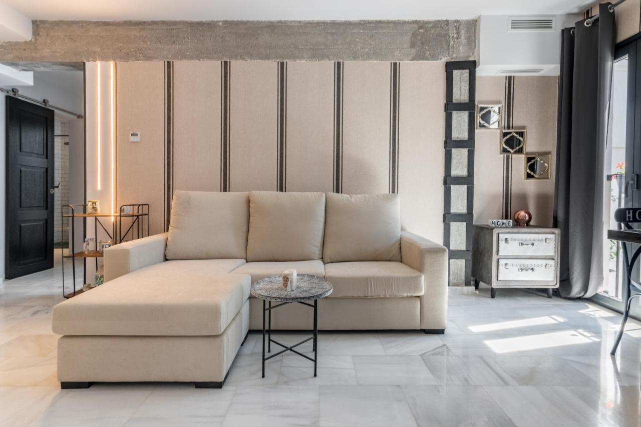 Dreams Of Old Town Apartment